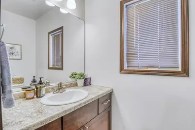 5001 44th Street S, Fargo, ND 58104 - Photo 24