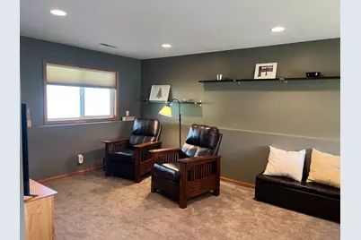 728 W 7th Street, Litchfield, MN 55355 - Photo 16