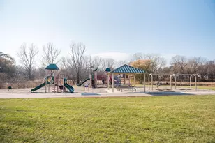 8447 Morgan Ln, Eden Prairie, MN 55347 - Photo 26