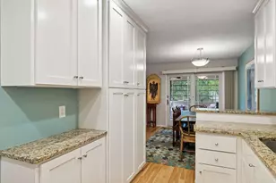 8447 Morgan Ln, Eden Prairie, MN 55347 - Photo 8