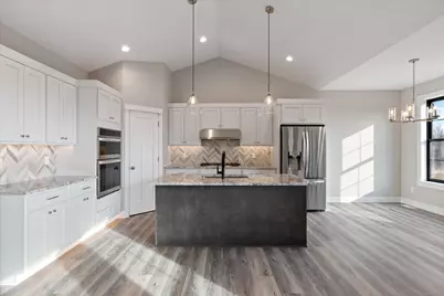 529 Chapman Hills Court, Hudson, WI 54016 - Photo 6