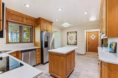 7610 Alden Way NE, Fridley, MN 55432 - Photo 10