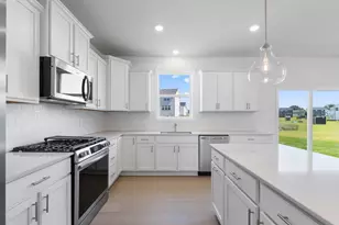 8921 Periwinkle Blvd, Woodbury, MN 55129 - Photo 2