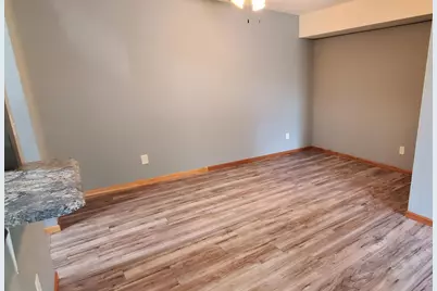3420 Golfview Drive #121, Eagan, MN 55123 - Photo 14