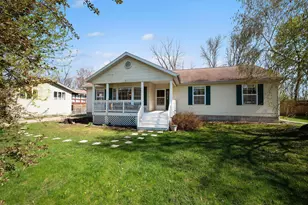 417 Countryside Dr SE, Montgomery, MN 56069 - Photo 1