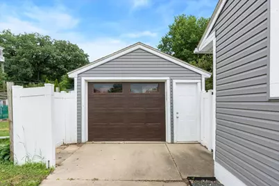 915 11 1/2 Street SW, Rochester, MN 55902 - Photo 30