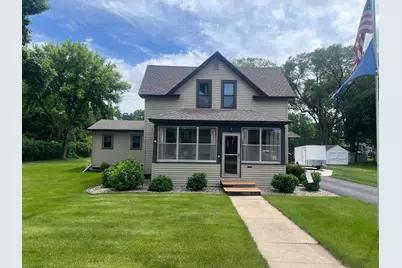413 S Swift Avenue, Litchfield, MN 55355 - Photo 2