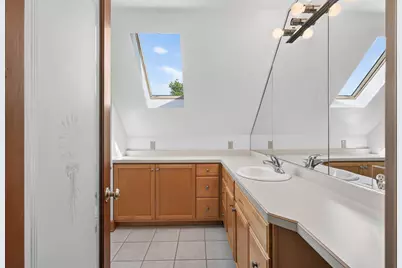 1051 Ottawa Avenue, West Saint Paul, MN 55118 - Photo 20