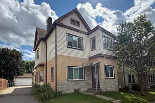 672 Surrey Ave, Saint Paul, MN 55106 - Photo 2