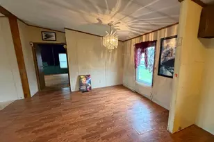 205 4th Ave SW, Roseau, MN 56751 - Photo 6