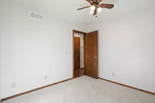 785 Santa Vera Dr, Chanhassen, MN 55317 - Photo 12