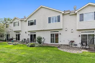 11677 Horizon Dr, Burnsville, MN 55337 - Photo 20