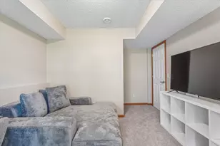 2259 St Johns Pl, Woodbury, MN 55129 - Photo 26