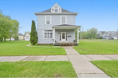 2004 E 5th Street, Superior, WI 54880 - Photo 1