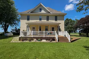 38575 280th St, Henderson, MN 56044 - Photo 1