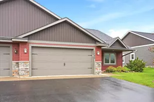 1725 Squirrel Way, New Richmond, WI 54017 - Photo 2