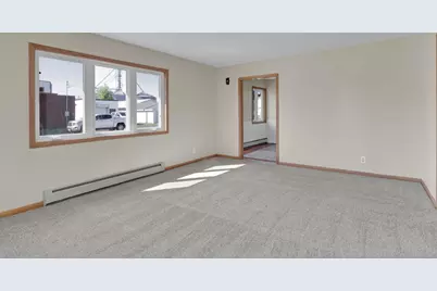 302 Squire Avenue, Raymond, MN 56282 - Photo 2