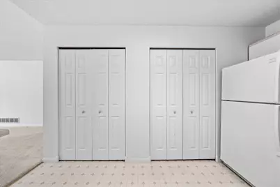 1344 Carriage Drive #1344C, Hudson, WI 54016 - Photo 8
