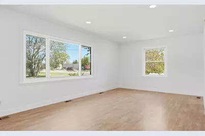 8504 Edison Street NE, Blaine, MN 55449 - Photo 18