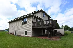2161 Colburn Dr, Shakopee, MN 55379 - Photo 34