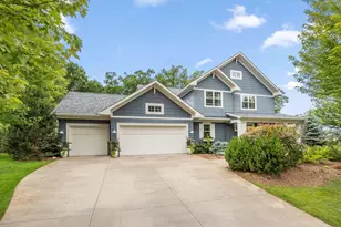 21018 Karoline Ct N, Forest Lake, MN 55025 - Photo 2