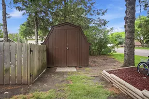 360 Allan Ave, Owatonna, MN 55060 - Photo 38