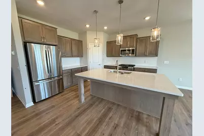 8204 Haywood Drive, Lino Lakes, MN 55014 - Photo 2