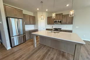 8204 Haywood Dr, Lino Lakes, MN 55014 - Photo 2