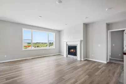 8204 Haywood Drive, Lino Lakes, MN 55014 - Photo 12