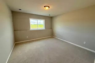 8204 Haywood Dr, Lino Lakes, MN 55014 - Photo 16