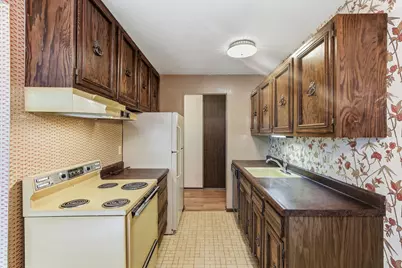 4624 Cedar Lake Road S #4, Saint Louis Park, MN 55416 - Photo 2