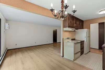 4624 Cedar Lake Road S #4, Saint Louis Park, MN 55416 - Photo 4