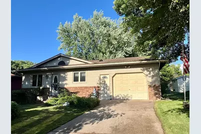606 12th Street NE, Little Falls, MN 56345 - Photo 1