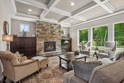 7400 Dogwood Road, Chanhassen, MN 55331 - Photo 4
