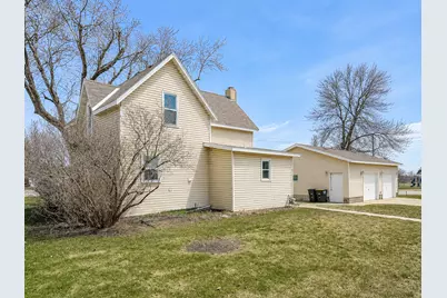672 S Anna Avenue, Lake Crystal, MN 56055 - Photo 34