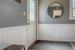 672 S Anna Ave, Lake Crystal, MN 56055 - Photo 4
