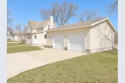 672 S Anna Avenue, Lake Crystal, MN 56055 - Photo 38