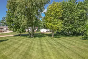 3060 30th St SW, Willmar, MN 56201 - Photo 10