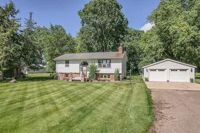 3060 30th Street SW, Willmar, MN 56201 - Photo 2
