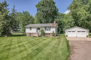 3060 30th St SW, Willmar, MN 56201 - Photo 2