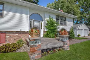 3060 30th St SW, Willmar, MN 56201 - Photo 4