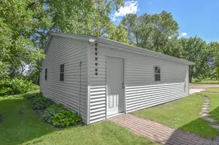 3060 30th St SW, Willmar, MN 56201 - Photo 16