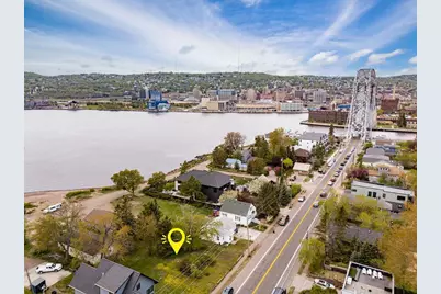 8Xx S Lake Avenue, Duluth, MN 55802 - Photo 2