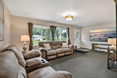 3870 Effress Road, White Bear Lake, MN 55110 - Photo 4
