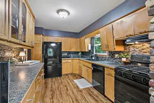 3870 Effress Rd, White Bear Lake, MN 55110 - Photo 4