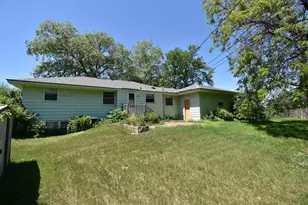 6536 Indiana Ave N, Brooklyn Center, MN 55429 - Photo 28