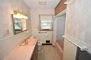 6536 Indiana Ave N, Brooklyn Center, MN 55429 - Photo 10