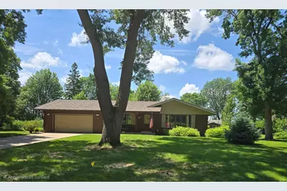 2536 13th Avenue SE, Saint Cloud, MN 56304 - Photo 1
