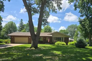2536 13th Ave SE, Saint Cloud, MN 56304 - Photo 2