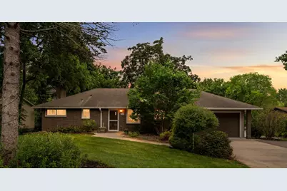 2884 W Owasso Boulevard, Roseville, MN 55113 - Photo 1